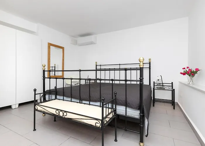 In With Wifi * Mali Lošinj